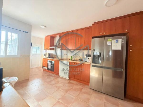 Casa independiente en Partida Mediases, 49