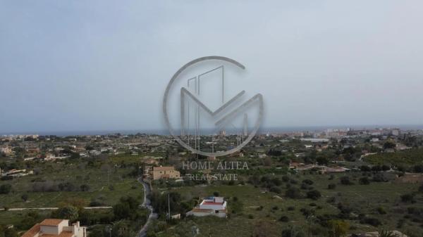 Casa independiente en Partida Mediases, 49