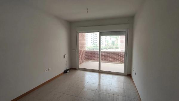 Piso en calle Gregal