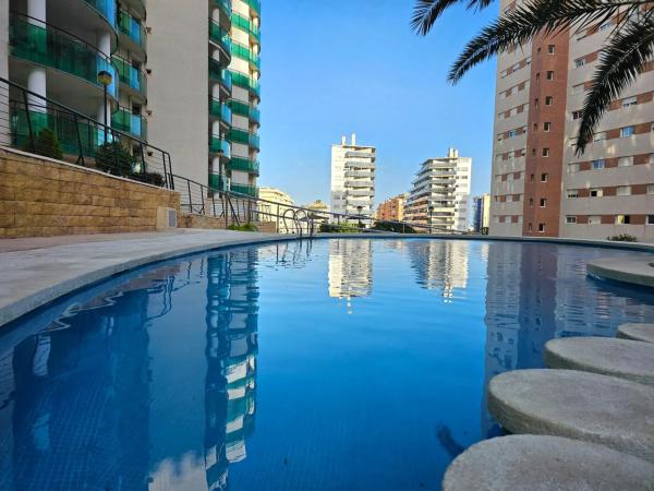 Piso en avenida Mestral, 5