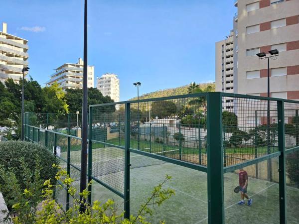 Piso en avenida Mestral, 5