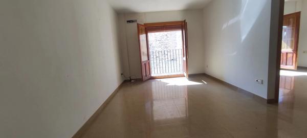 Piso en calle Censal, 2