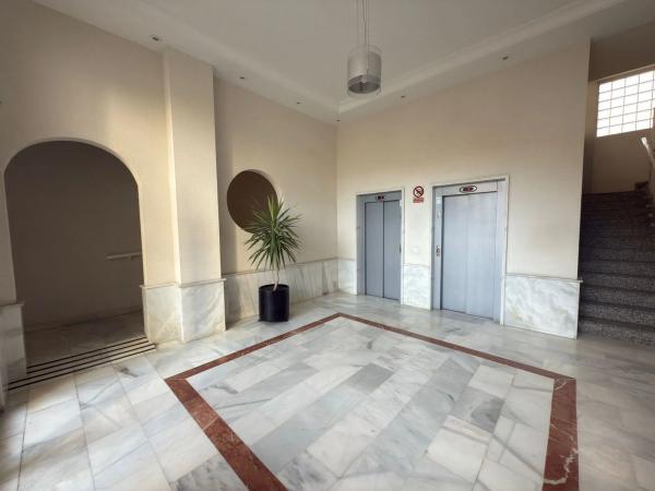 Piso en CL Marinada, 7