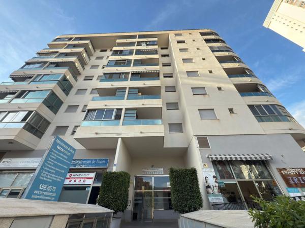 Piso en CL Marinada, 7