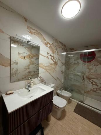 Piso en avenida Tellerola