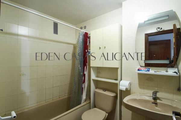 Piso en calle Colón, 81