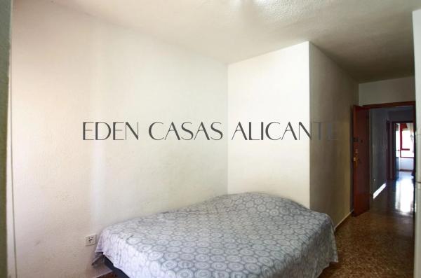 Piso en calle Colón, 81