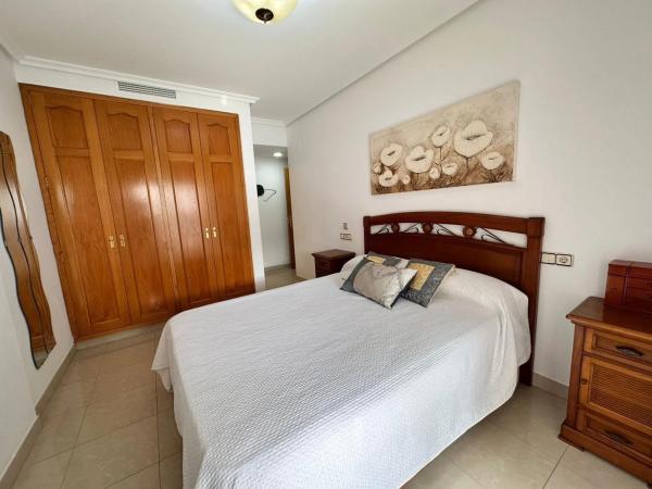 Piso en avenida Rosa de los vientos, 5