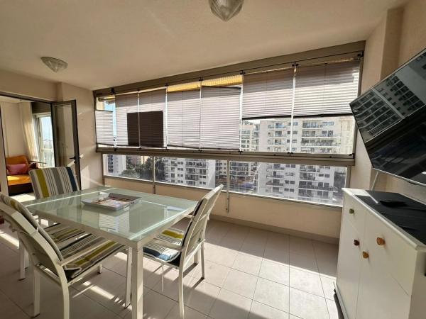 Piso en avenida Rosa de los vientos, 5