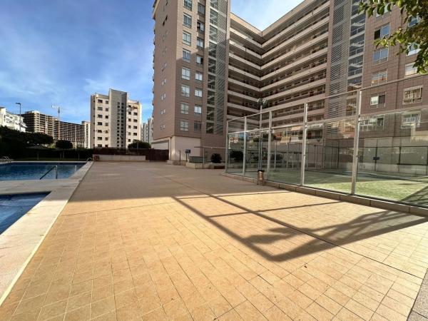 Piso en avenida Rosa de los vientos, 5