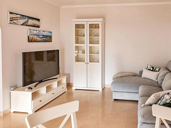 Piso en avenida Tellerola, 11