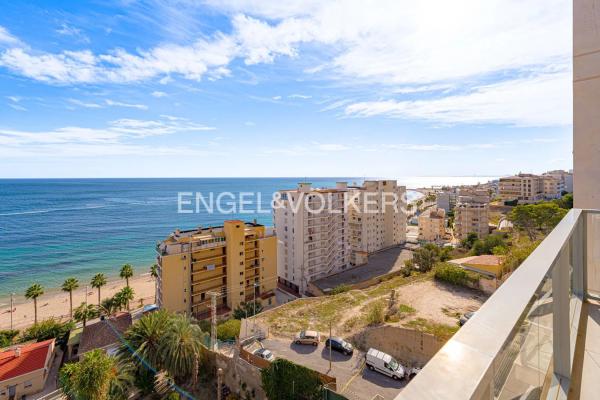 Piso en avenida Ciudad de Requena, 2