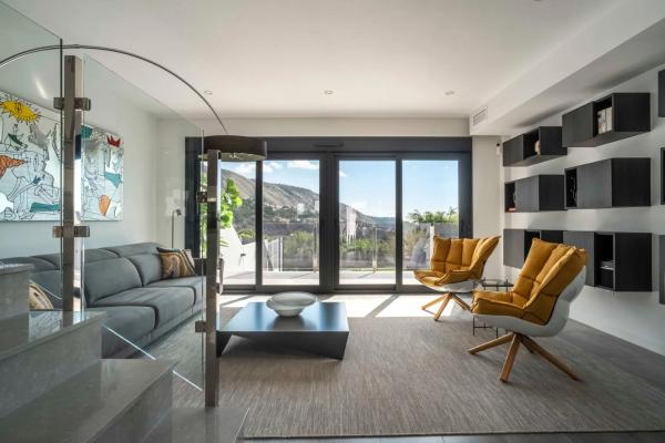 Chalet adosado en Av Constitucion De La