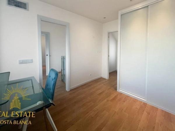 Casa independiente en calle La Solana