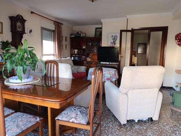 Casa independiente en avenida Ponoig, 7