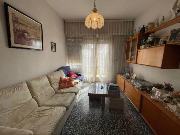 Piso en avenida de Sagi Barba