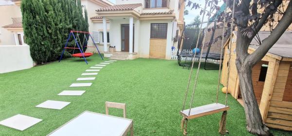 Chalet pareado en avenida Balcon de Ponoig