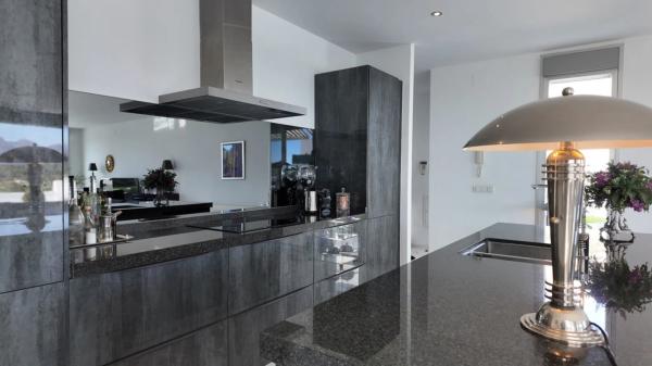 Casa independiente en calle Roma