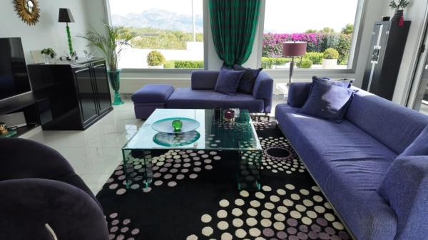 Casa independiente en calle Roma