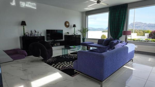 Casa independiente en calle Roma