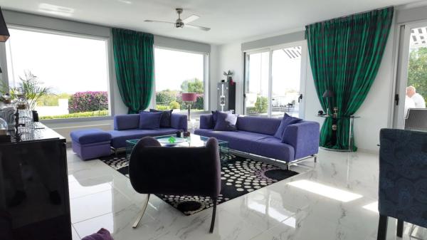 Casa independiente en calle Roma