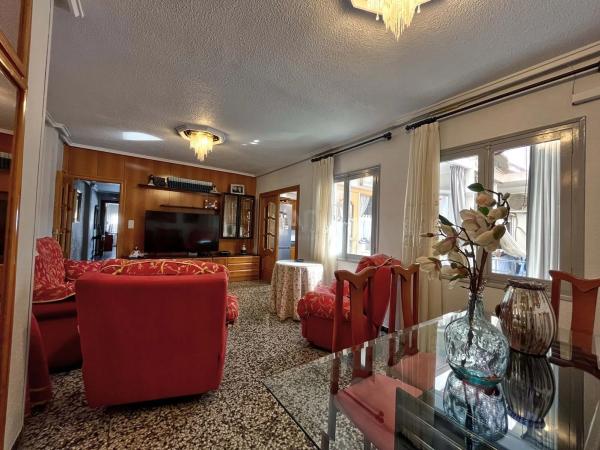 Piso en calle Oscar Esplá, 5