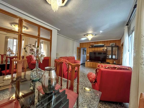 Piso en calle Oscar Esplá, 5