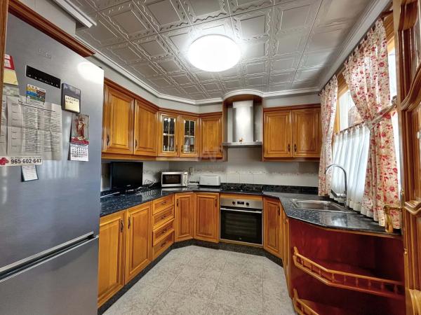 Piso en calle Oscar Esplá, 5