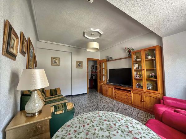 Piso en calle Oscar Esplá, 5