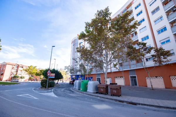 Piso en avenida las Agualejas, 106