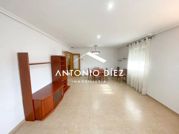 Piso en Barrio La Coca - La Nía - Vistahermosa