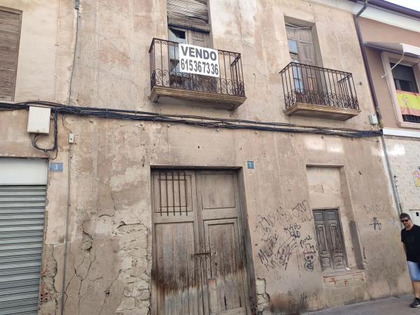 Casa independiente en calle Santa Rosalía, 5