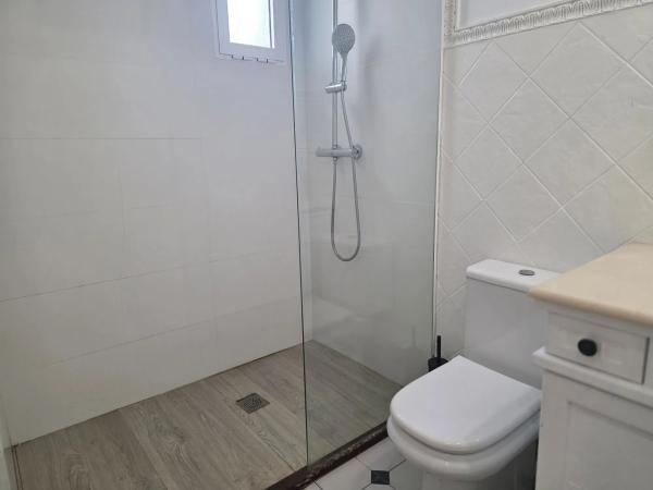 Casa independiente en plaza Poligono 16