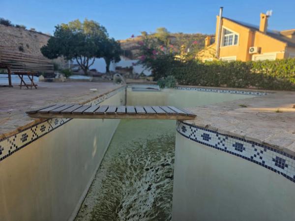 Casa independiente en plaza Poligono 16