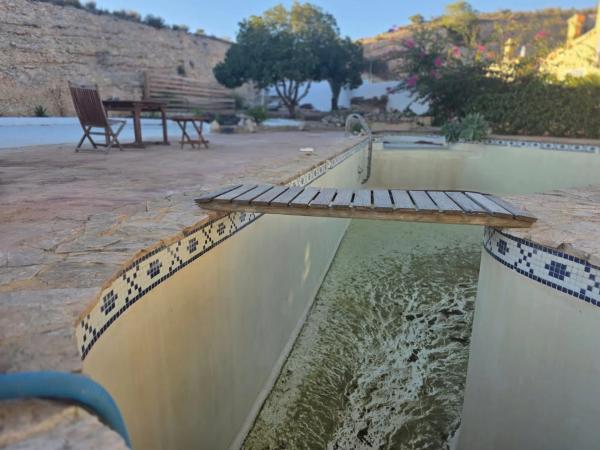 Casa independiente en plaza Poligono 16