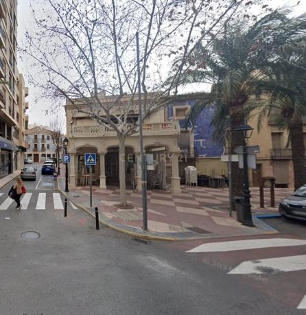 Piso en avenida Constitución