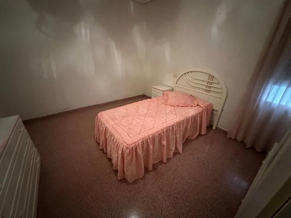 Piso en avenida de la Constitución