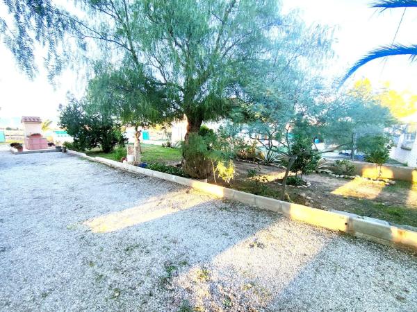 Casa independiente en Bayon 12