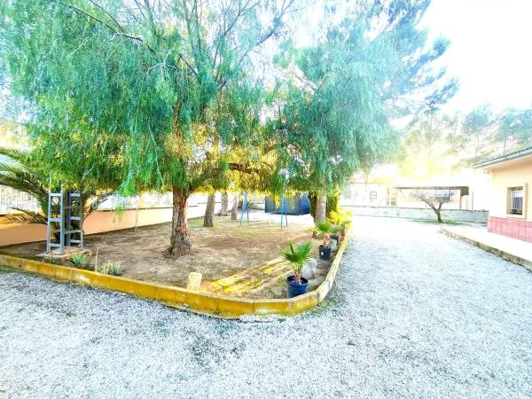 Casa independiente en Bayon 12