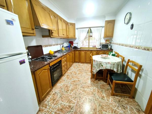 Casa independiente en Bayon 12