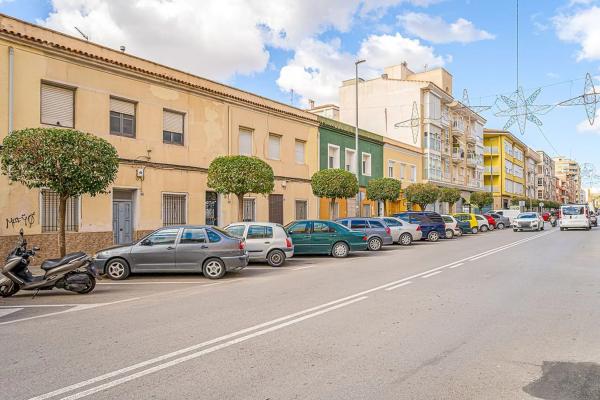 Piso en avenida de Madrid