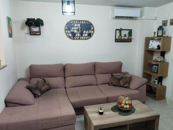 Chalet adosado en calle Manuel de Falla, 14