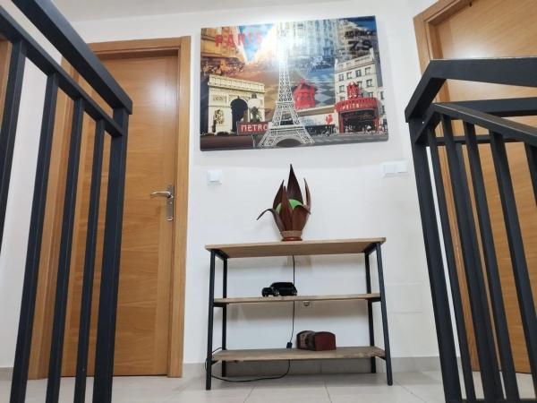 Chalet adosado en calle Manuel de Falla, 14