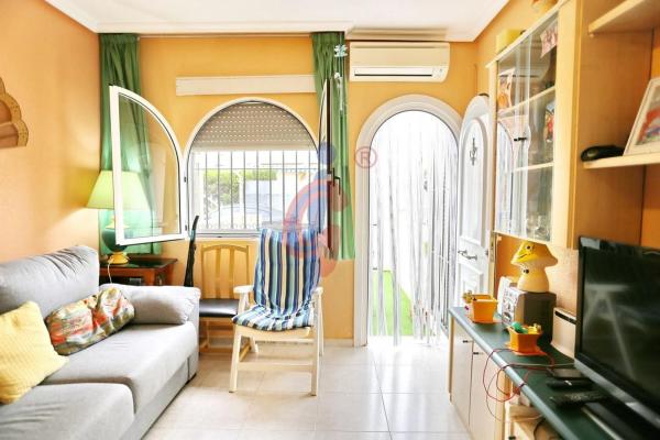 Chalet adosado en calle el Sorell, 20