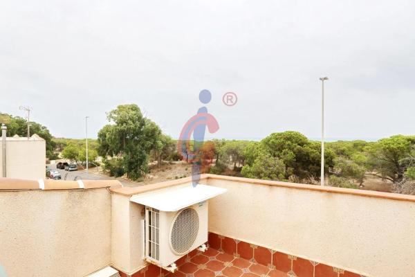 Chalet adosado en calle el Sorell, 20