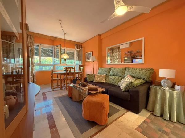 Chalet adosado en calle Samaniego, 22