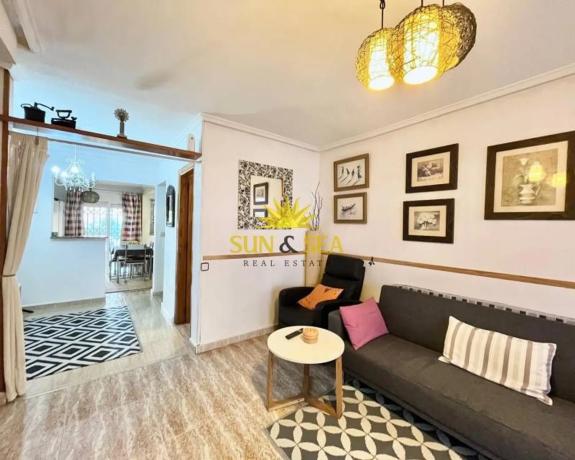 Chalet en Barrio Playa Flamenca