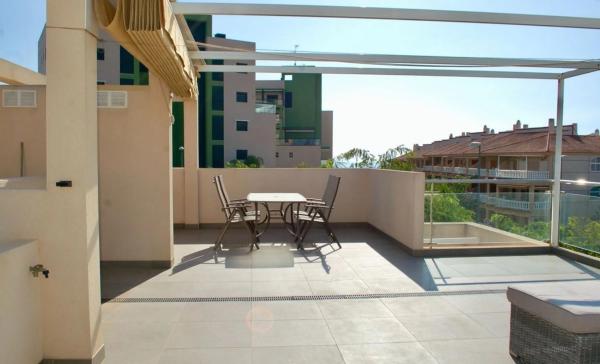 Chalet en Mil Palmeras