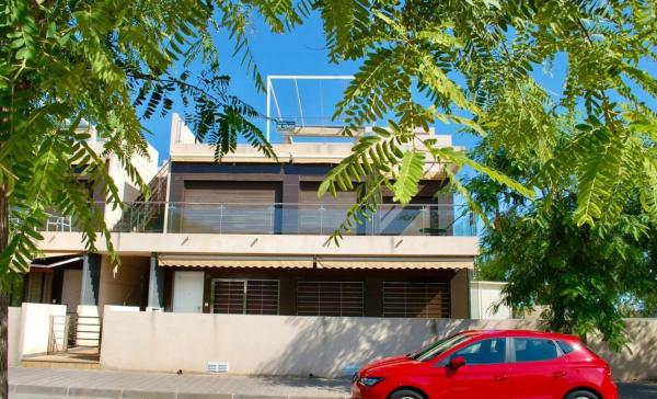 Chalet en Mil Palmeras