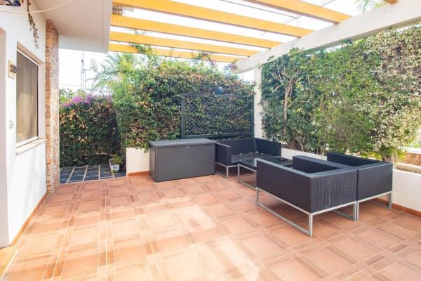 Chalet adosado en avenida de Suecia, 26